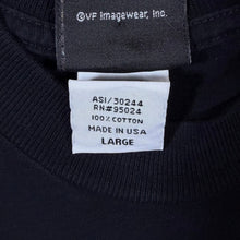 Load image into Gallery viewer, Vintage Harley Davidson Motorcycles (2006) "Qatar" Biker Tourist Graphic Black T-Shirt