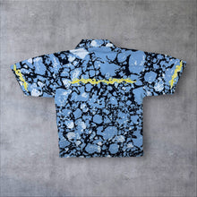 Load image into Gallery viewer, Early 00's Dognose Goth Y2K Abstract Patterned Graphic Blue Short Sleeve Shirt