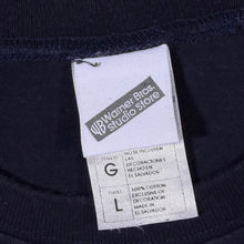 Load image into Gallery viewer, Vintage Warner Bros. Looney Tunes (1999) Embroidered Character Pocket Cotton Black T-Shirt