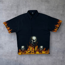 Load image into Gallery viewer, Early 00's Goth Y2K Flaming Skull Graphic Black Polyester Shirt