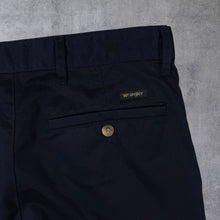 Load image into Gallery viewer, Wrangler "Pleated Front" Classic Black Straight Leg Cotton Chino Trousers