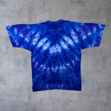 Load image into Gallery viewer, Vintage Churinga (1996) "Seaworld" Australia Ocean Wildlife Tourist Blue Tie Dye T-Shirt