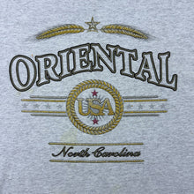 Load image into Gallery viewer, Vintage Hanes "Oriental, North Carolina" USA Tourist Graphic Grey Single Stitch T-Shirt