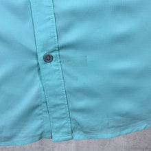 Load image into Gallery viewer, Columbia Sportswear Omni-Wick Advanced Evaporation Polyester Short Sleeve Shirt