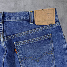 Load image into Gallery viewer, Vintage Levi's 416 Orange Tab Regular Tapered Fit Blue Denim Jeans