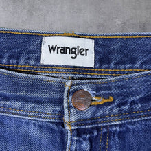 Load image into Gallery viewer, Wrangler "Texas" Faded Blue Straight Leg Regular Fit Denim Cotton Jeans