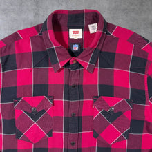 Load image into Gallery viewer, Levi's NFL Atlanta Falcons Red Black Plaid Check Long Sleeve Flannel Shirt