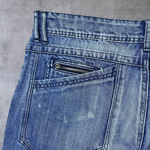 Load image into Gallery viewer, Early 00's Bench. Washed Blue Y2K Style Straight Leg Denim Cotton Jeans
