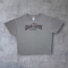 Load image into Gallery viewer, Delta "Grand Canyon National Park"" USA Tourist Spellout Graphic Grey T-Shirt