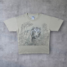 Load image into Gallery viewer, Vintage Extinction Is Forever "Las Vegas" Tiger Animal Wildlife Tourist Graphic T-Shirt