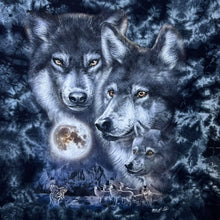 Load image into Gallery viewer, Early 00's Wild Wolf Animal Nature Wildlife Graphic Blue Tie Dye Cotton T-Shirt