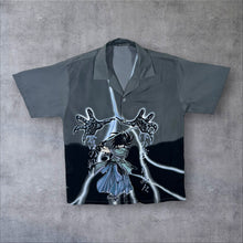 Load image into Gallery viewer, Early 00's Haizhou Goth Y2K Anime Manga Samurai Graphic Grey Black Shirt