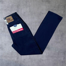Load image into Gallery viewer, Early 00's Easy Jeans “Ruby” Regular Slim High Waisted Mom Denim Jeans