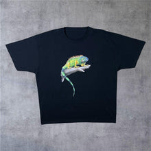 Load image into Gallery viewer, Target Transfers (2001) Lizard Reptile Iguana Animal Nature Wildlife Graphic T-Shirt