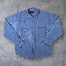 Load image into Gallery viewer, Vintage Giulio Ferrini Western Style Snap Popper Button Denim Long Sleeve Shirt
