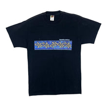 Load image into Gallery viewer, Vintage 90's HAWAIIAN GECKOS Cave Art Souvenir Spellout Graphic Black T-Shirt