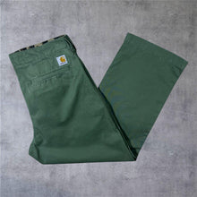 Load image into Gallery viewer, Carhartt "Dallas Pant" Green Camo Trim Relaxed Straight Chino Cropped Trousers