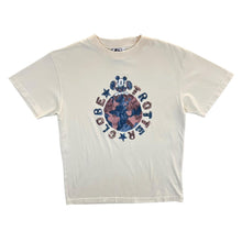 Load image into Gallery viewer, Vintage Disney Mickey's World "Globe Trotter" Souvenir Graphic Cream T-Shirt