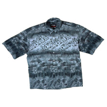 Load image into Gallery viewer, Vintage Ivy Crew Abstract Crazy Patterned Blue Grey Short Sleeve Shirt
