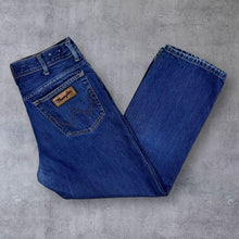 Load image into Gallery viewer, Wrangler "Texas" Classic Blue Straight Leg Regular Fit Denim Jeans