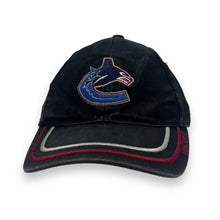 Load image into Gallery viewer, NHL VANCOUVER CANUCKS Embroidered Ice Hockey Logo Spellout Flexi Stretch Fit Baseball Cap