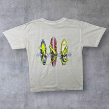 Load image into Gallery viewer, Vintage St. Kitts, W.I. Lizard Repitle Surfing Souvenir Graphic Cream T-Shirt