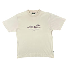 Load image into Gallery viewer, Vintage LAND ROVER (2000) "Land Rover Adventure" Graphic Cream T-Shirt