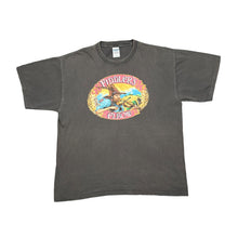 Load image into Gallery viewer, Early 00's WYCHWOOD BREWERY "Fiddler's Elbow" Drinks Beer Promo Spellout Graphic T-Shirt