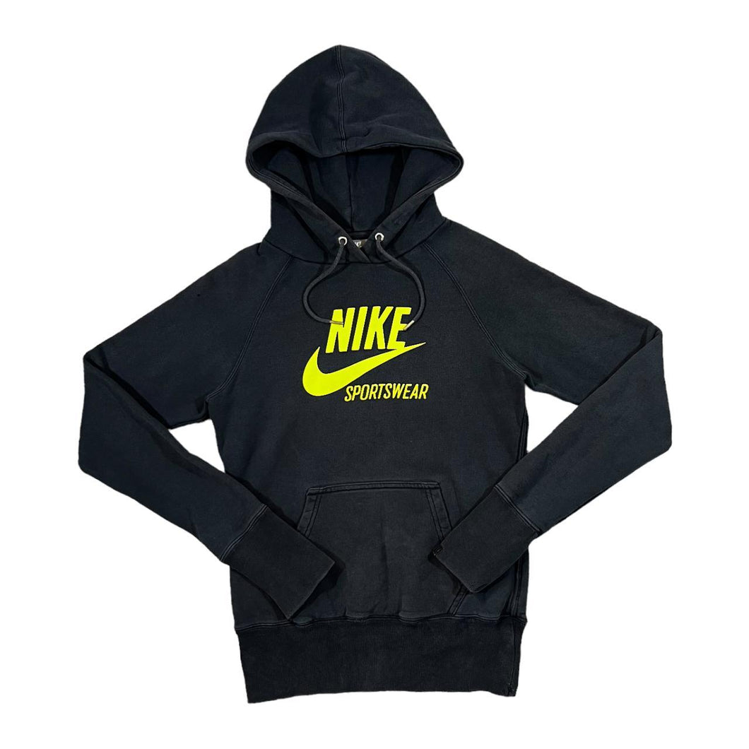 NIKE SPORTSWEAR Classic Big Logo Spellout Graphic Black Pullover Hoodie