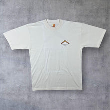 Load image into Gallery viewer, Vintage Underhill Ridge Australian Souvenir Spellout Graphic Cream T-Shirt