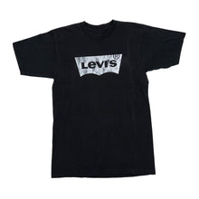 Load image into Gallery viewer, LEVI’S Classic Tab Logo Spellout Graphic T-Shirt