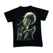 Load image into Gallery viewer, Early 00's Wolf Animal Nature Wildlife Full Moon Graphic T-Shirt