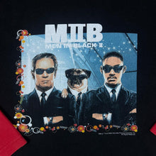 Load image into Gallery viewer, Vintage MEN IN BLACK 2 (2002) Sci-Fi Movie Graphic V-Neck Layered Long Sleeve T-Shirt