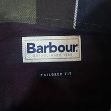 Load image into Gallery viewer, Barbour "Tailored Fit" Maroon Purple Long Sleeve Button-Up Cotton Shirt