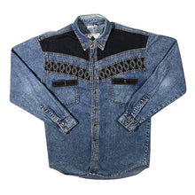 Load image into Gallery viewer, Vintage Men's Company Cowboy Western Embroidered Blue Denim Long Sleeve Shirt