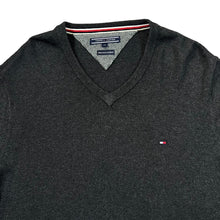 Load image into Gallery viewer, TOMMY HILFIGER Embroidered Mini Logo Pima Cotton Cashmere V-Neck Sweater Jumper