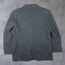 Load image into Gallery viewer, Vintage Reed St. James Made In Brazil Grey Houndstooth Style Sports Coat Blazer