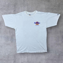Load image into Gallery viewer, Vintage 90's Hard Rock Cafe "Niagara Falls" Souvenir Logo Graphic White T-Shirt
