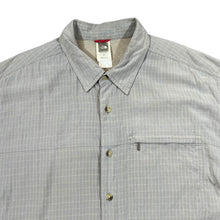 Load image into Gallery viewer, THE NORTH FACE TNF Classic Plaid Check Short Sleeve Zip Pocket Shirt