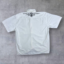 Load image into Gallery viewer, Early 00's Copy Right Gothic Y2K Tribal Motif White Short Sleeve Shirt