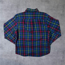 Load image into Gallery viewer, Vintage L.L.Bean "Traditional Fit" Plaid Check Long Sleeve Button-Down Flannel Shirt