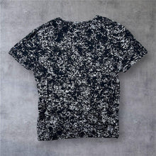 Load image into Gallery viewer, The Rolling Stones (2013) Classic Logo Rock Music Band Splatter Patterned T-Shirt