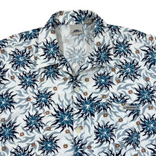 Load image into Gallery viewer, Early 00's No Fear Hawaiian Tribal Floral Surfer Skater Graphic Short Sleeve Cotton Shirt