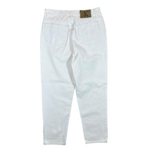 Load image into Gallery viewer, Vintage CALVIN KLEIN CK Jeans Classic White Tapered Mom Jeans
