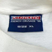 Load image into Gallery viewer, Vintage US Athletic ENGLAND WORLD CUP 1998 "Crusade Of France" Football Souvenir Spellout Graphic T-Shirt