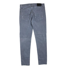 Load image into Gallery viewer, TOMMY HILFIGER Made In Mexico "Slim Fit" Classic Grey Denim Jeans