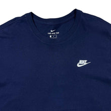 Load image into Gallery viewer, Nike "The Nike Tee" Embroidered Mini Logo Short Sleeve Navy Blue Cotton T-Shirt