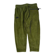 Load image into Gallery viewer, NIKE Embroidered Mini Logo Green Corduroy Cord Cropped Length Pants Trousers