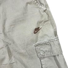 Load image into Gallery viewer, NIKE Classic Embroidered Mini Logo Beige Cargo Cotton Shorts