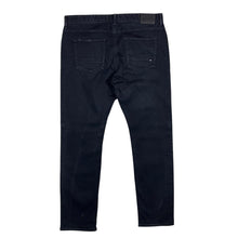 Load image into Gallery viewer, TOMMY HILFIGER "Denton Stretch Straight Fit" Black Selvedge Denim Jeans